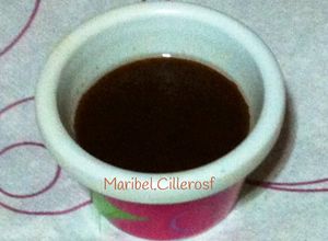 Una foto de Salsa vinagreta de mostaza, miel y vinagre de Módena
