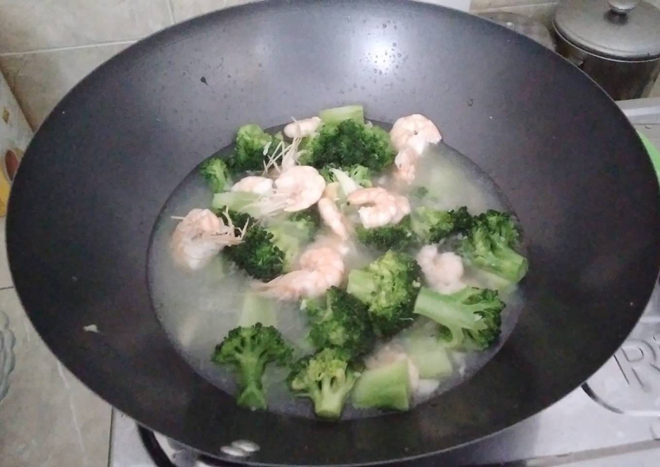 Tumis Brokoli-udang