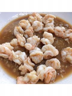 รูปของ กุ้งกระเทียมน้ำท่วม