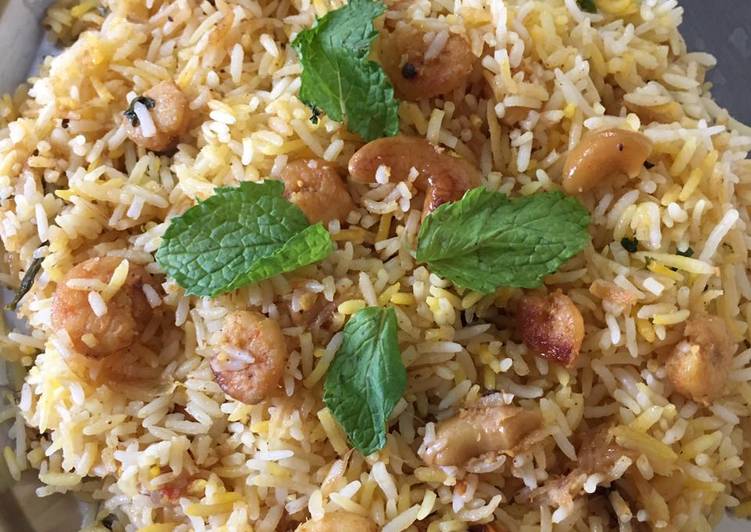 Recipe of Ultimate Prawns dum briyani