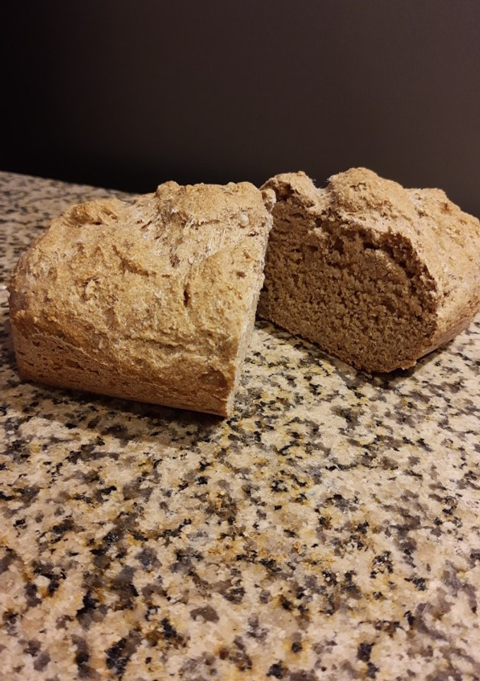 Una foto de Pan integral con semillas