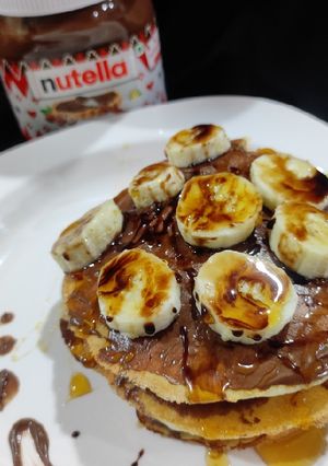 A picture of Banana nutella pancakes🥞.
