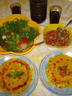 Una foto de POROTOS GRANADOS CON MAZAMORRA. JON STYLE