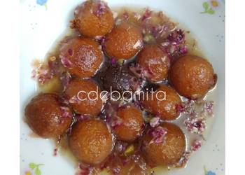 Easiest Way to Recipe Appetizing Stuffed Gulab Jamun without refined sugar