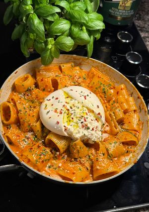 A picture of Spicy burrata rigatoni.