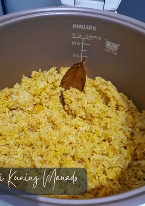 Foto resep Nasi Kuning Manado Magicom (Instan)