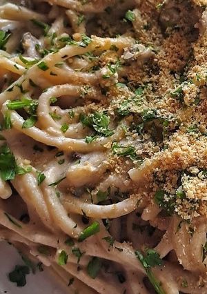 Una foto de Vegan spaghetti a la carbonara