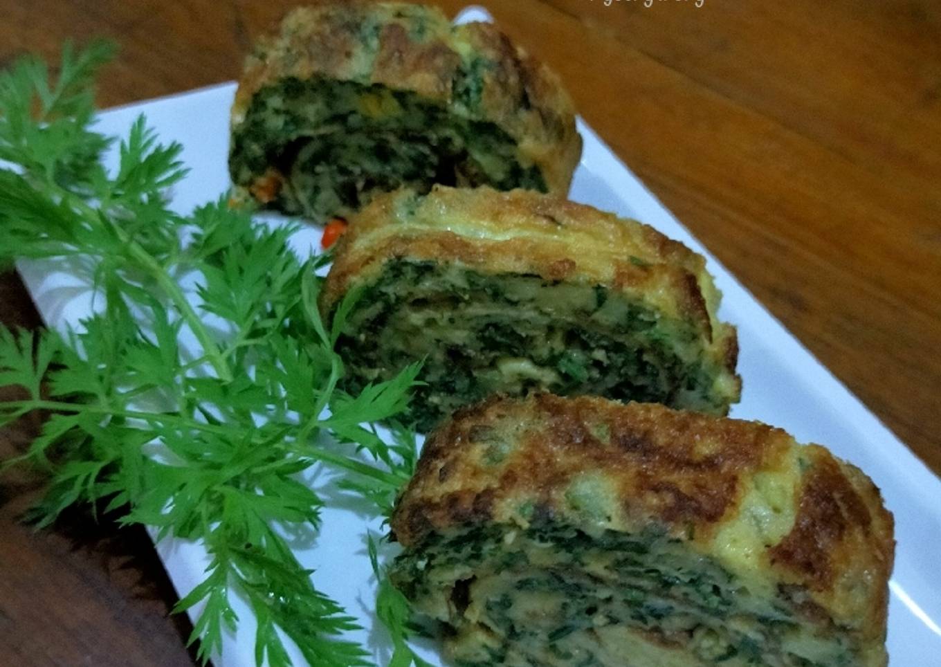 Telur Dadar Oatmeal Daun Wortel