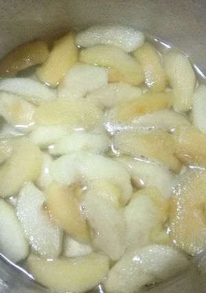 Una foto de Manzanas en almíbar