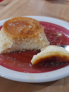 Una foto de Flan Napolitano