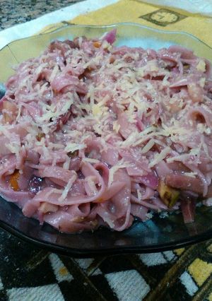 Una foto de Fideos cinta con vegetales grillados