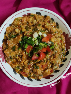 રીંગણ નું ભરથું(Ringan Bharthu recipe in Gujarati) રેસીપી મુખ્ય ફોટો