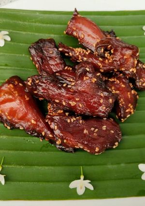 รูปของ หมูแดดเดียว 🐷