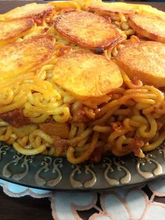 عکسی از دستور ماکارونی فرمی لذیذ 😋