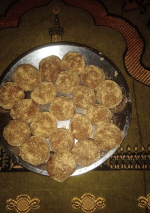 Mézeskalàcs golyók sütés nélkül recept fotója