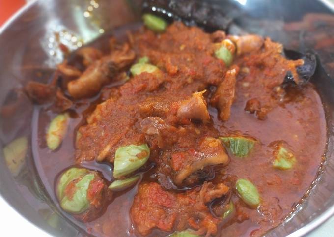 Cumi asin sambal pete