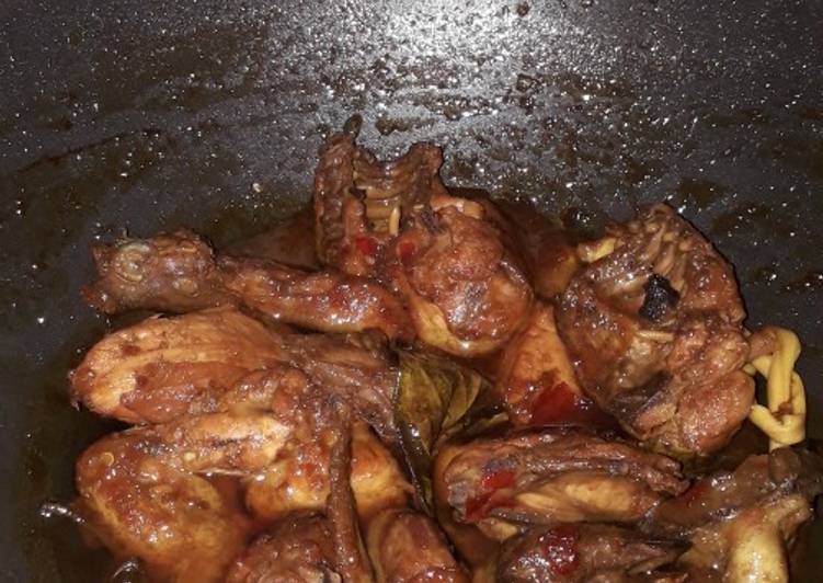 Bagaimana Membuat Ayam (bakar) kecap pedas, Enak Banget