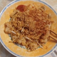 A picture of Padthai (Rice noodles).