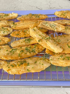 A picture of Crispy Roti.