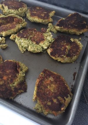 A picture of Broccoli Patties.