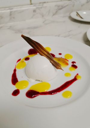 Una foto de Mousse de leche de coco