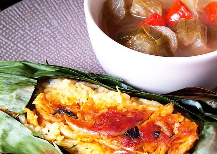 Resep Nasi bakar ayam kemangi simple oleh Felicia Tan Cookpad