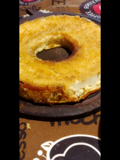 Una foto de Budín de pan 🍮 con caramelo