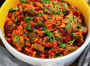A picture of Rajasthani Style Besan Wali Bhindi ki Sabji.