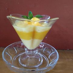 A picture of Custard mango pudding.