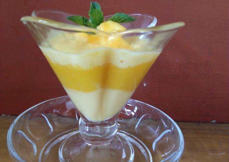 Custard mango pudding