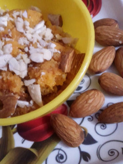 बादाम हलवा (Badam halwa recipe in hindi) रेसिपी मुख्य फोटो