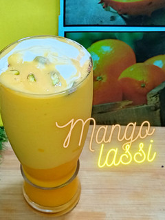 A picture of Mango Lassi.