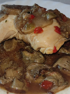 Una foto de Pollo guisado con Boletus 🐓🍄