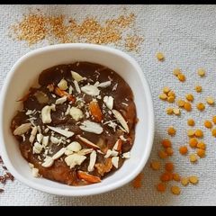 A picture of Multigrain flour Halwa with Jaggery.