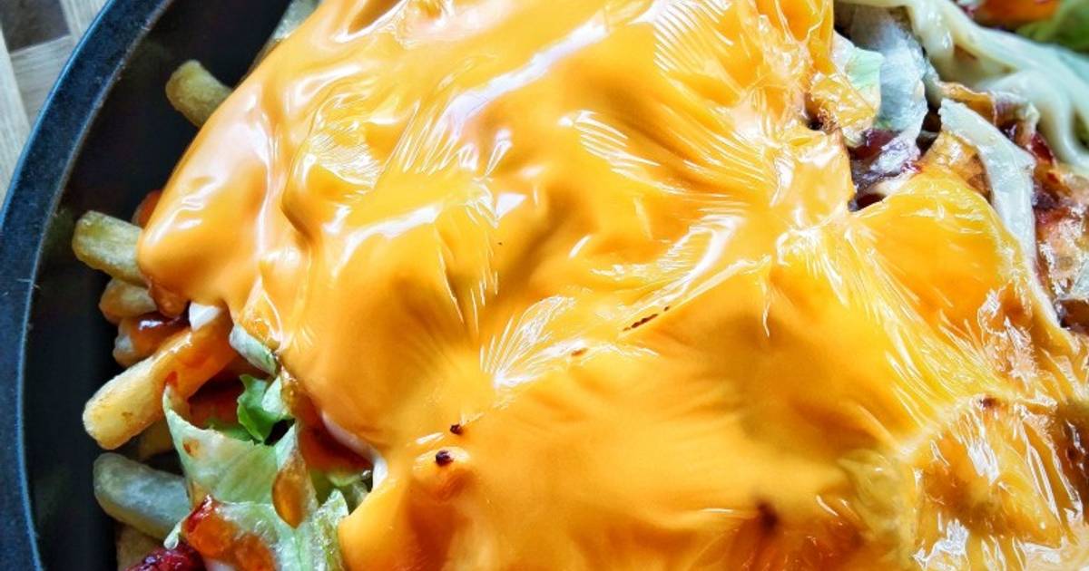 Resipi BigMac Loaded Fries with iceberg lettuce and beef burger oleh