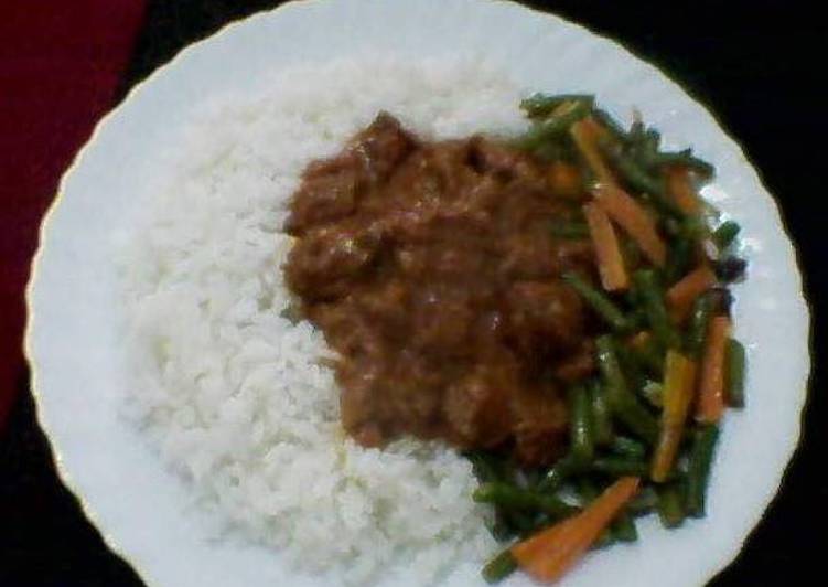 Stewed Beef Rice and Vegetables