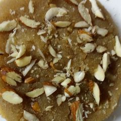 A picture of Suji Halva.