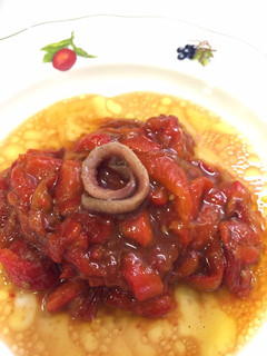 Una foto de Ensalada de pimientos rojos y tomates asados a "la dieta mediterránea"