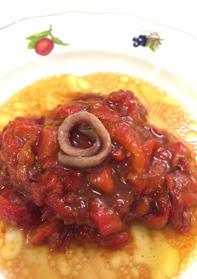 Una foto de Ensalada de pimientos rojos y tomates asados a "la dieta mediterránea"