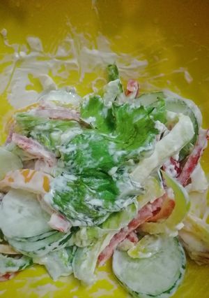 A picture of Salad.