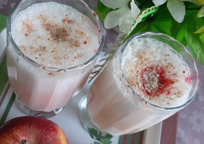 Apple milkshake 😋