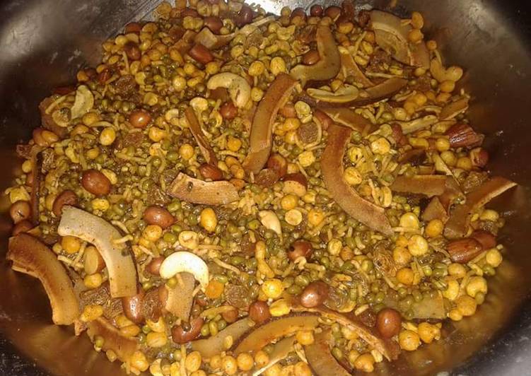 Guide to Prepare Kashmiri mixture
