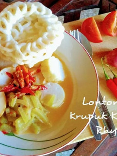 Foto resep Lontong Sayur Krupuk Kampung