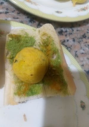 વડાપાઉં રેસીપી મુખ્ય ફોટો
