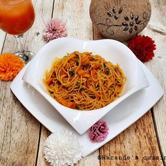 A picture of Fried pasta.