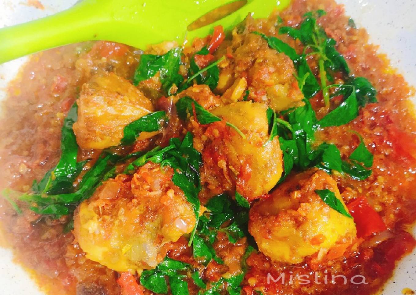 Ayam goreng sambal kemangi