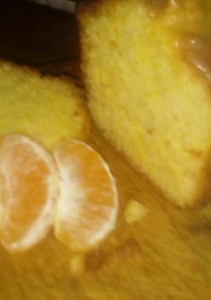 Una foto de Budín de mandarina húmedo y fácil