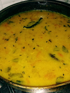 गुजराती दाल फ्राई (Gujarati Dal Fry Recipe in Hindi) रेसिपी मुख्य फोटो