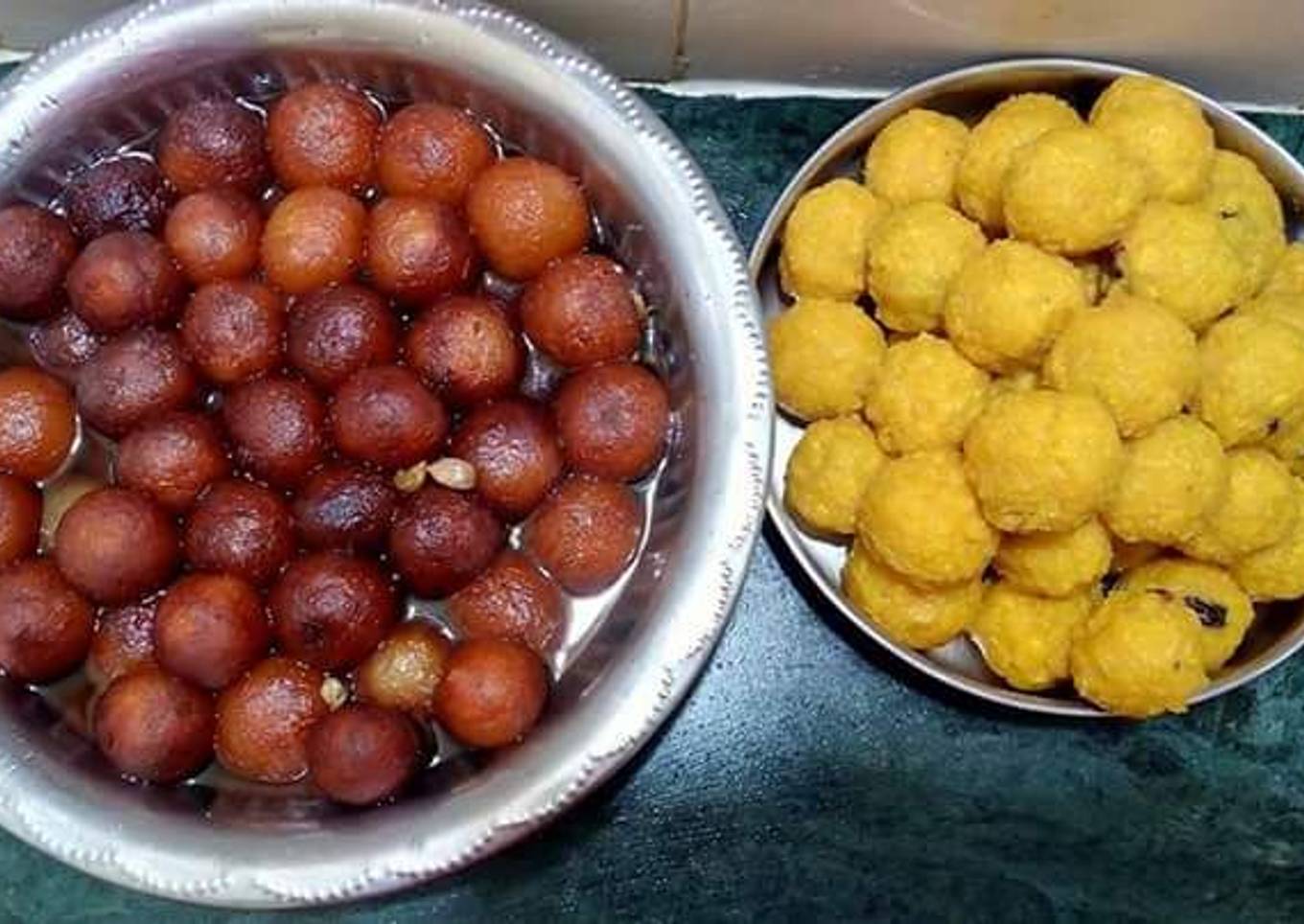 Jamun & laddu