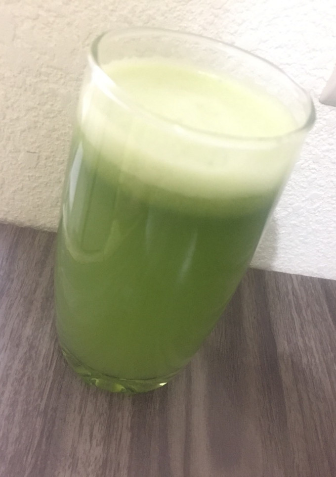 Una foto de Limonada con pepino 🥒